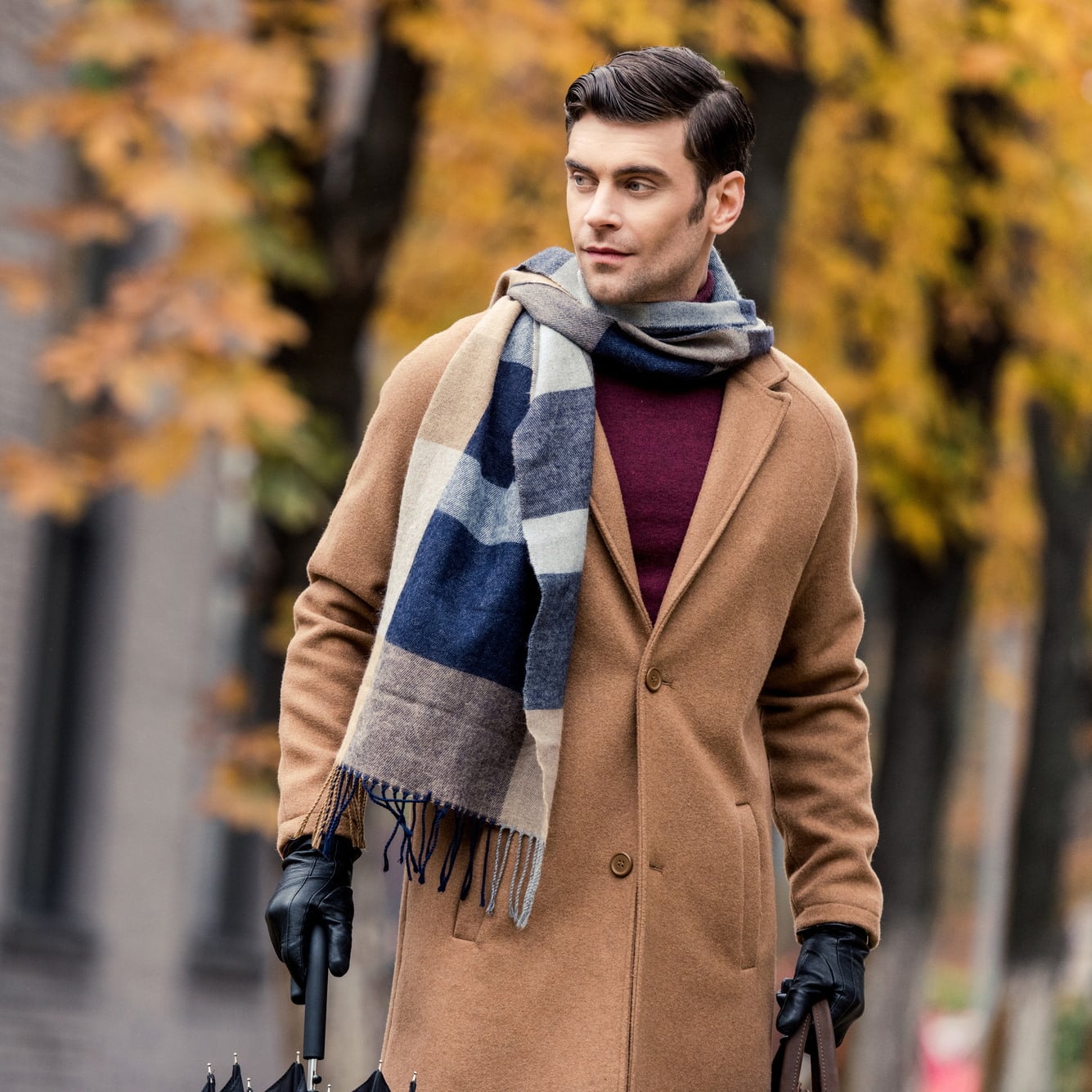 8 Men’s Scarves That Keep You Warm and Stylish